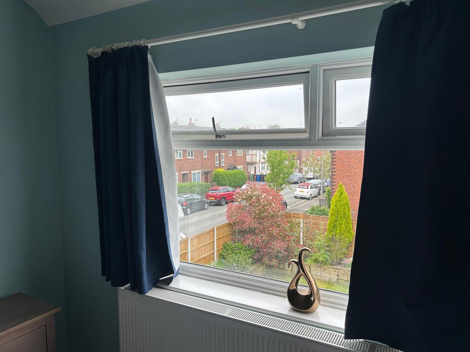 Quiet Double Bedroom With Garden View, Breakfast Hazel Grove Esterno foto