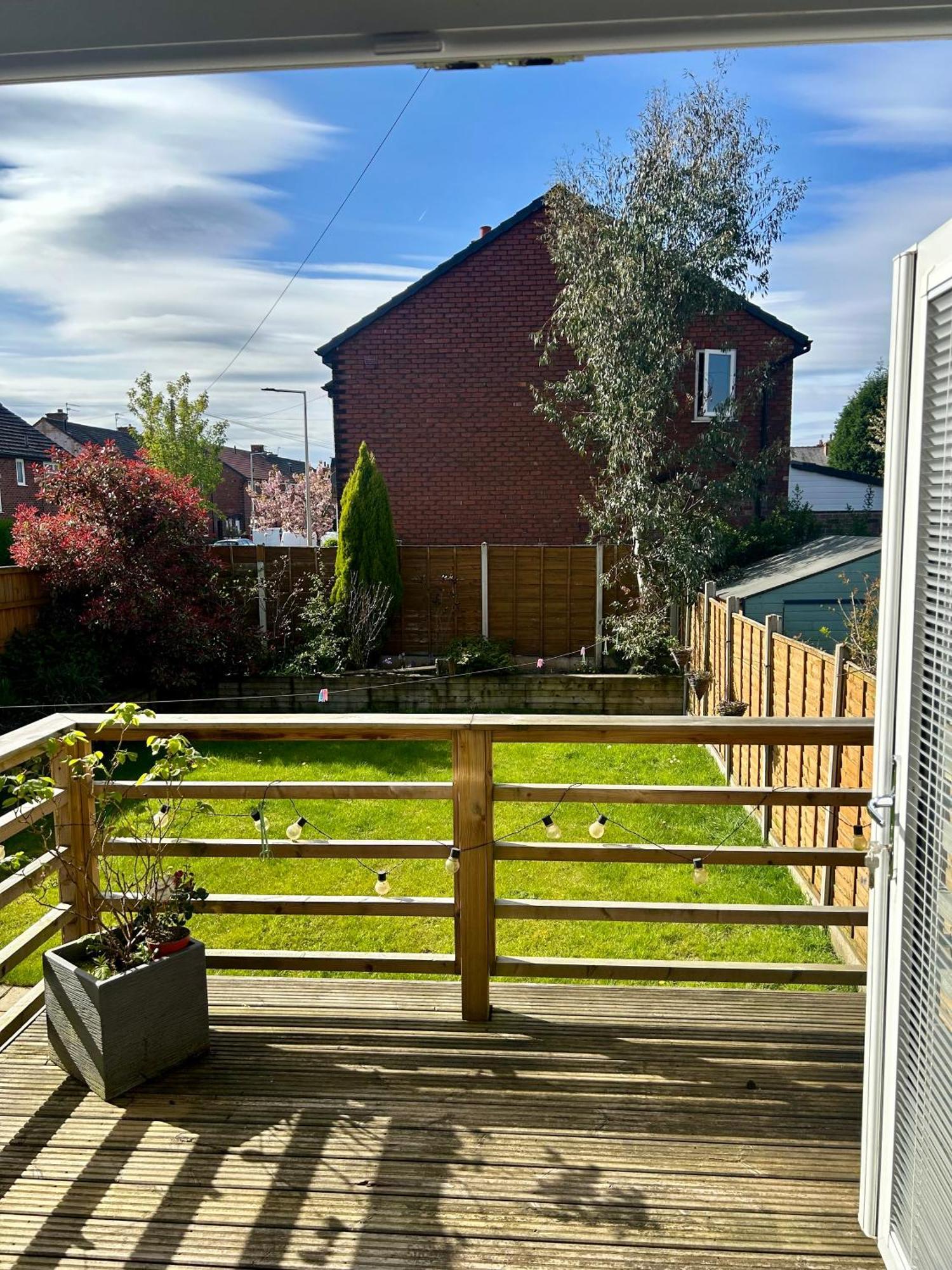 Quiet Double Bedroom With Garden View, Breakfast Hazel Grove Esterno foto